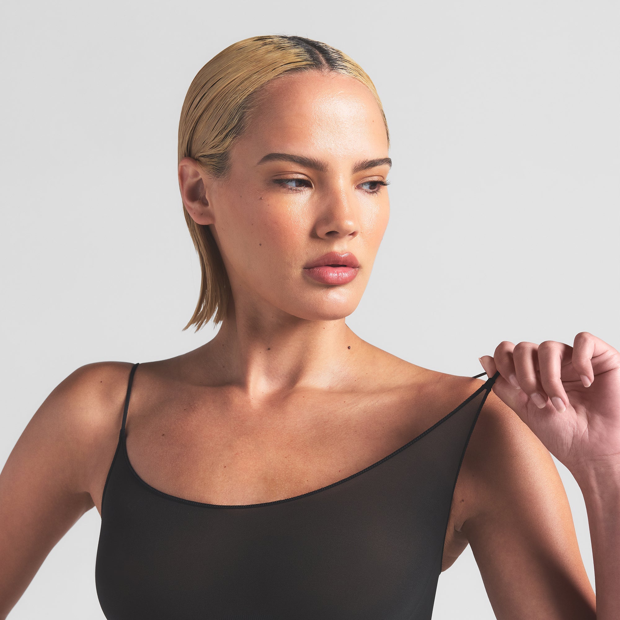 SHEER SEAMLESS CATSUIT | ONYX