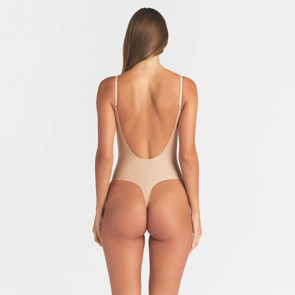 SKIMS BODY SCOOP LOW BACK THONG BODYSUIT | CLAY