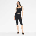 SMOOTH LAYERS HIGH-WAISTED CAPRI | OBSIDIAN
