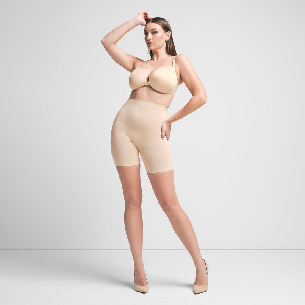 SHEER SCULPT LOW BACK SHORT | SAND