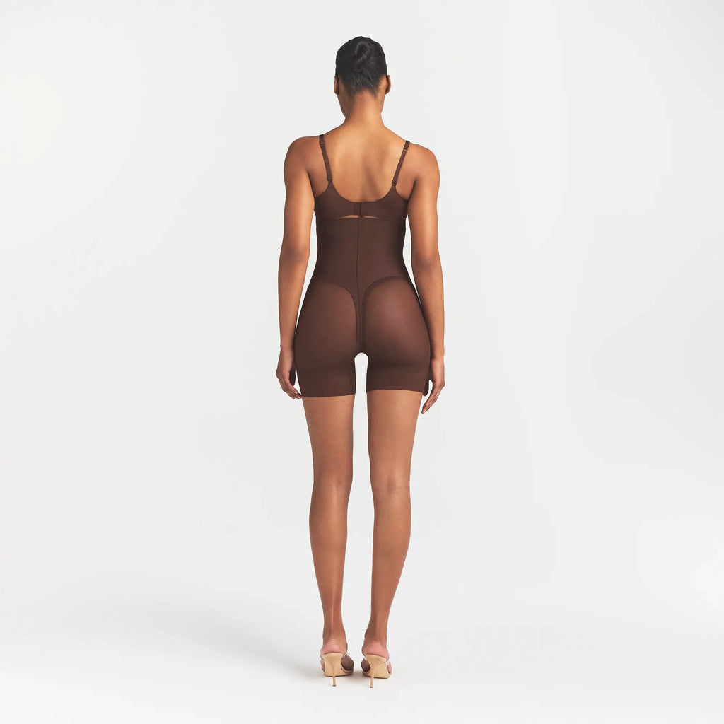 POWER MESH SHAPEWEAR CORE SCULPT HIGH-WAISTED MID THIGH SHORT | COCOA