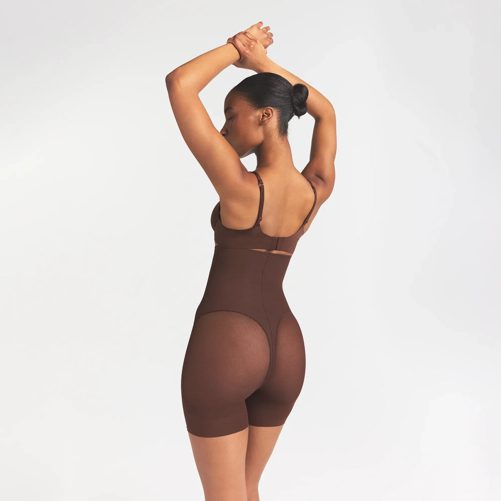 POWER MESH SHAPEWEAR CORE SCULPT HIGH-WAISTED MID THIGH SHORT | COCOA