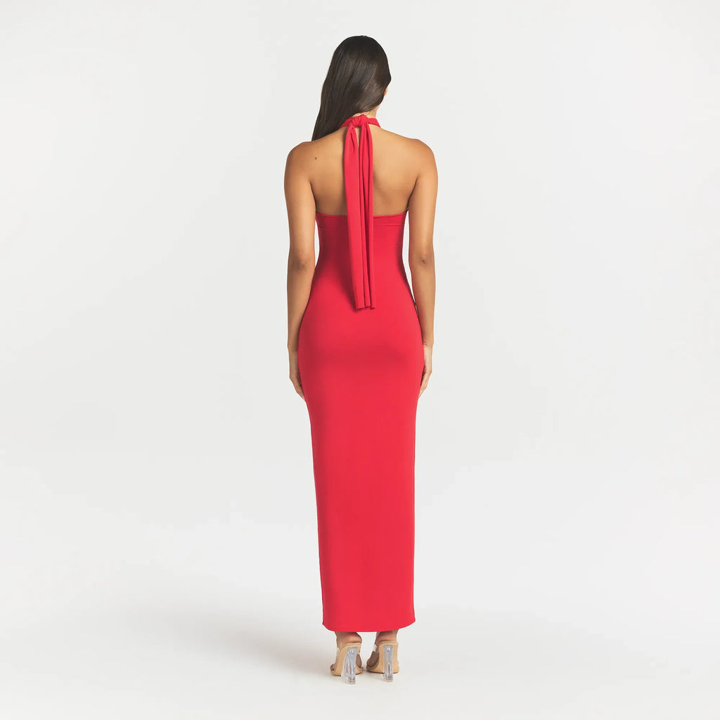 SMOOTH LAYERS CONVERTIBLE LONG DRESS | CARMINE