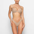 FITS EVERYBODY PUSH-UP BRA | CLAY