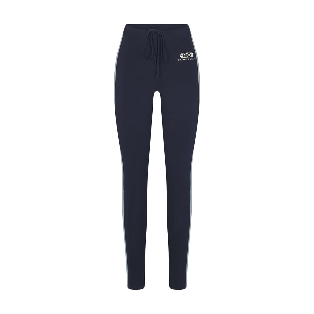 OUTDOOR HIGH-WAISTED LEGGING | NAVY WITH OPAL