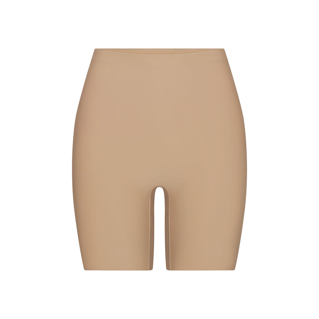 SKIMS BODY BUTT ENHANCING PADDED SHORT | CLAY