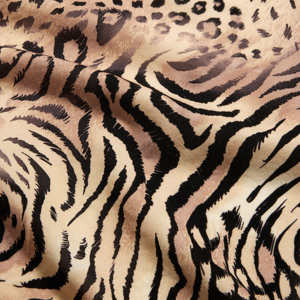FITS EVERYBODY BOY SHORT | SAND MULTI ANIMAL
