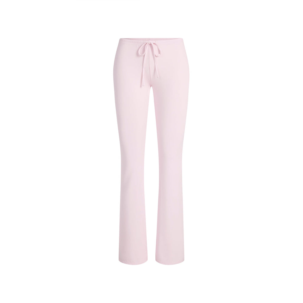 SKIMS SLEEP LACE CAMI AND PANT SET | BLOOM