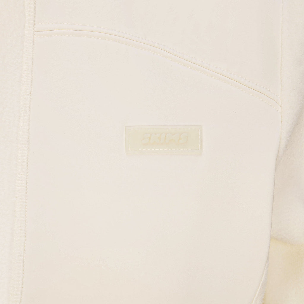 OUTDOOR FLEECE FITTED JACKET | ECRU