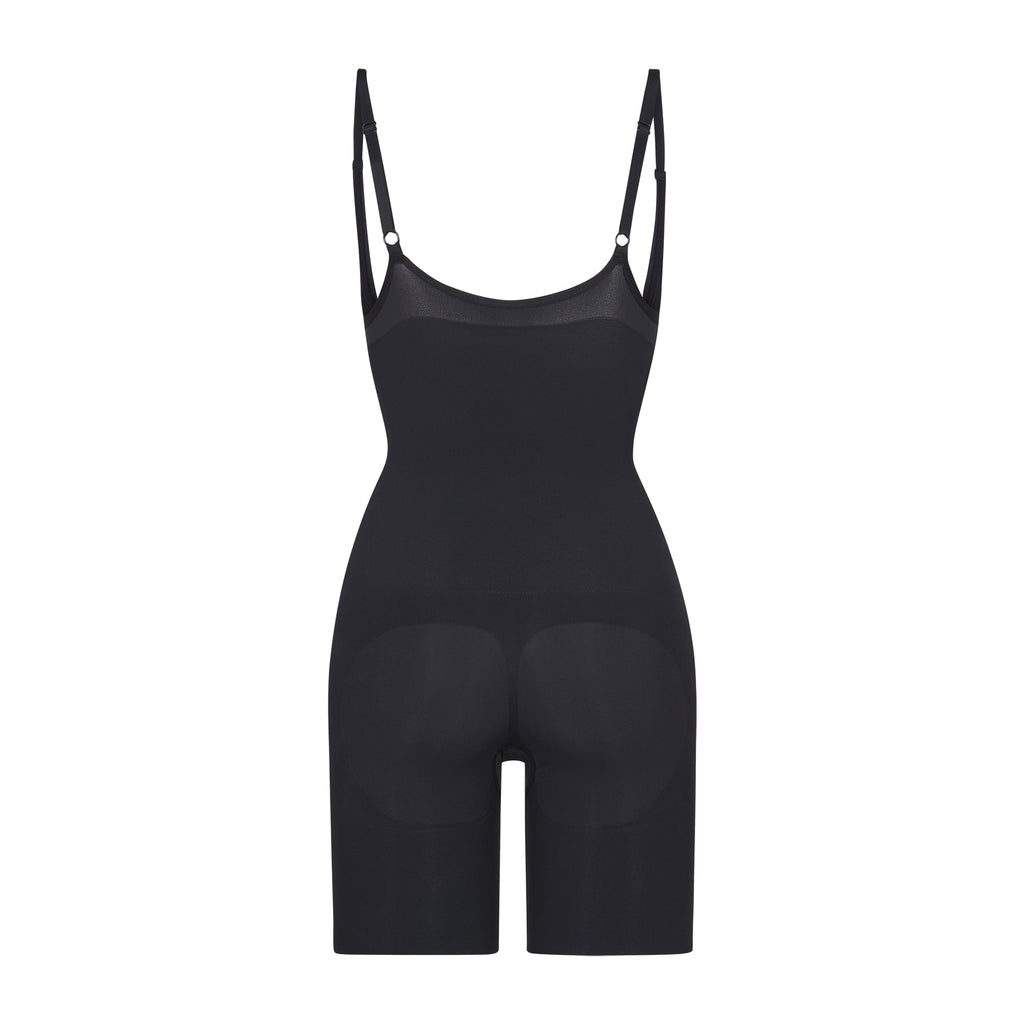 SEAMLESS SCULPT BUTT LIFTING OPEN BUST BODYSUIT | ONYX