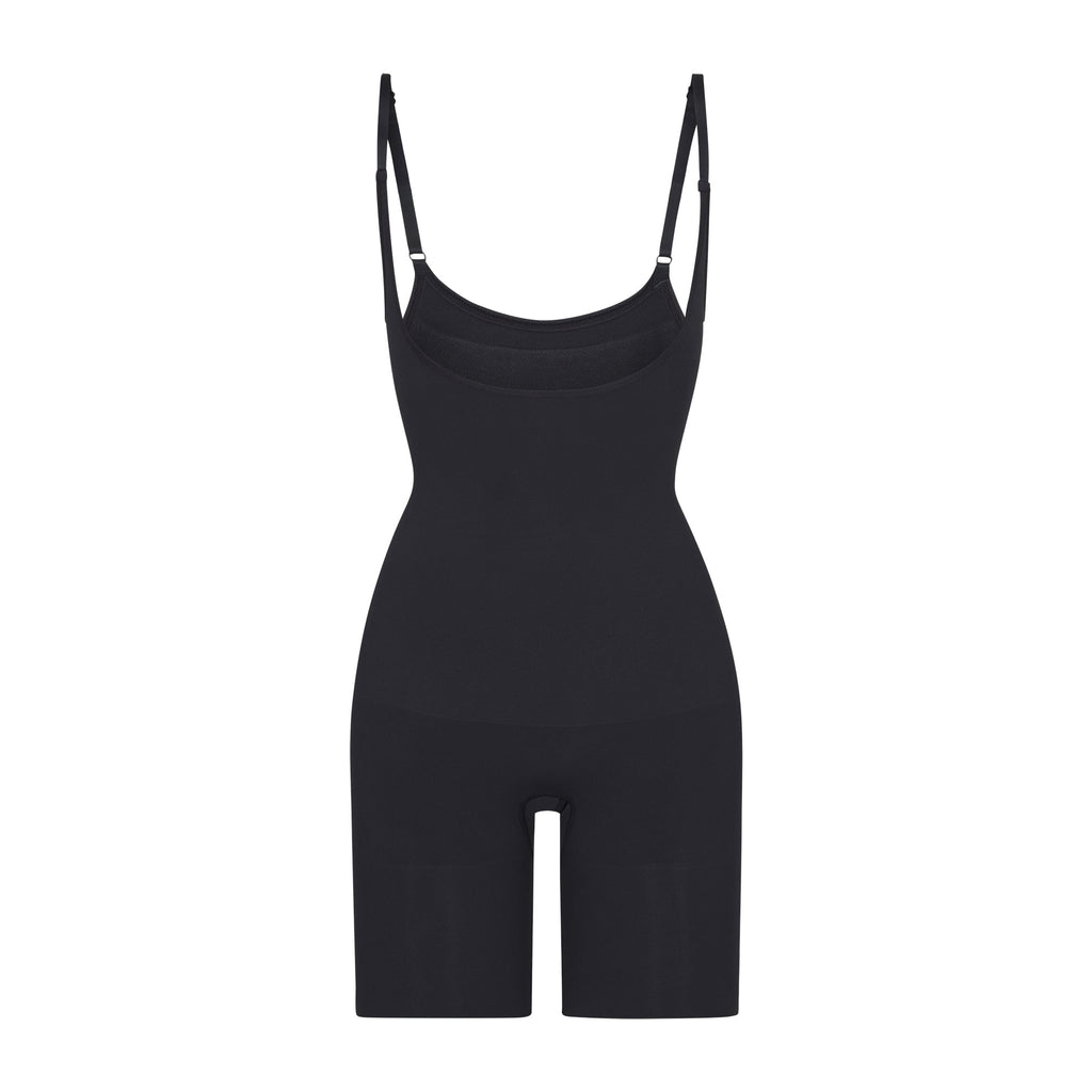 SEAMLESS SCULPT BUTT LIFTING OPEN BUST BODYSUIT | ONYX