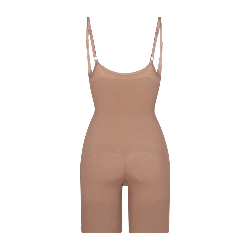 SEAMLESS SCULPT BUTT LIFTING OPEN BUST BODYSUIT | SIENNA