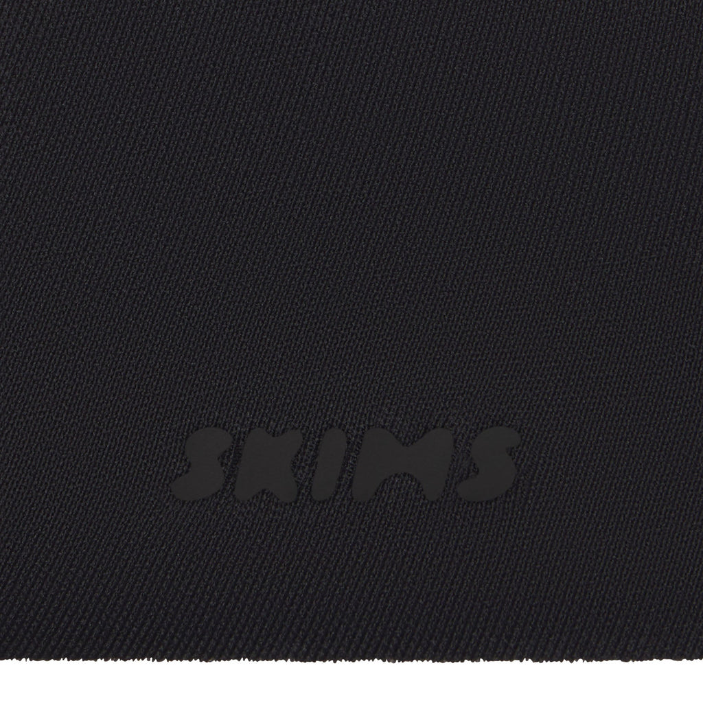 SKIMS ULTIMATE BODY PUSH-UP THONG BODYSUIT | ONYX