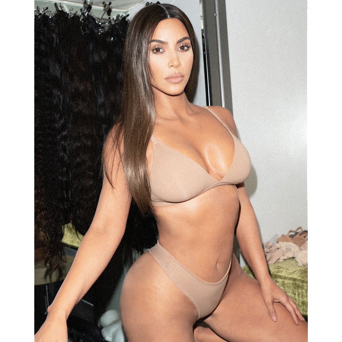 FITS EVERYBODY DIPPED FRONT THONG | COCOA