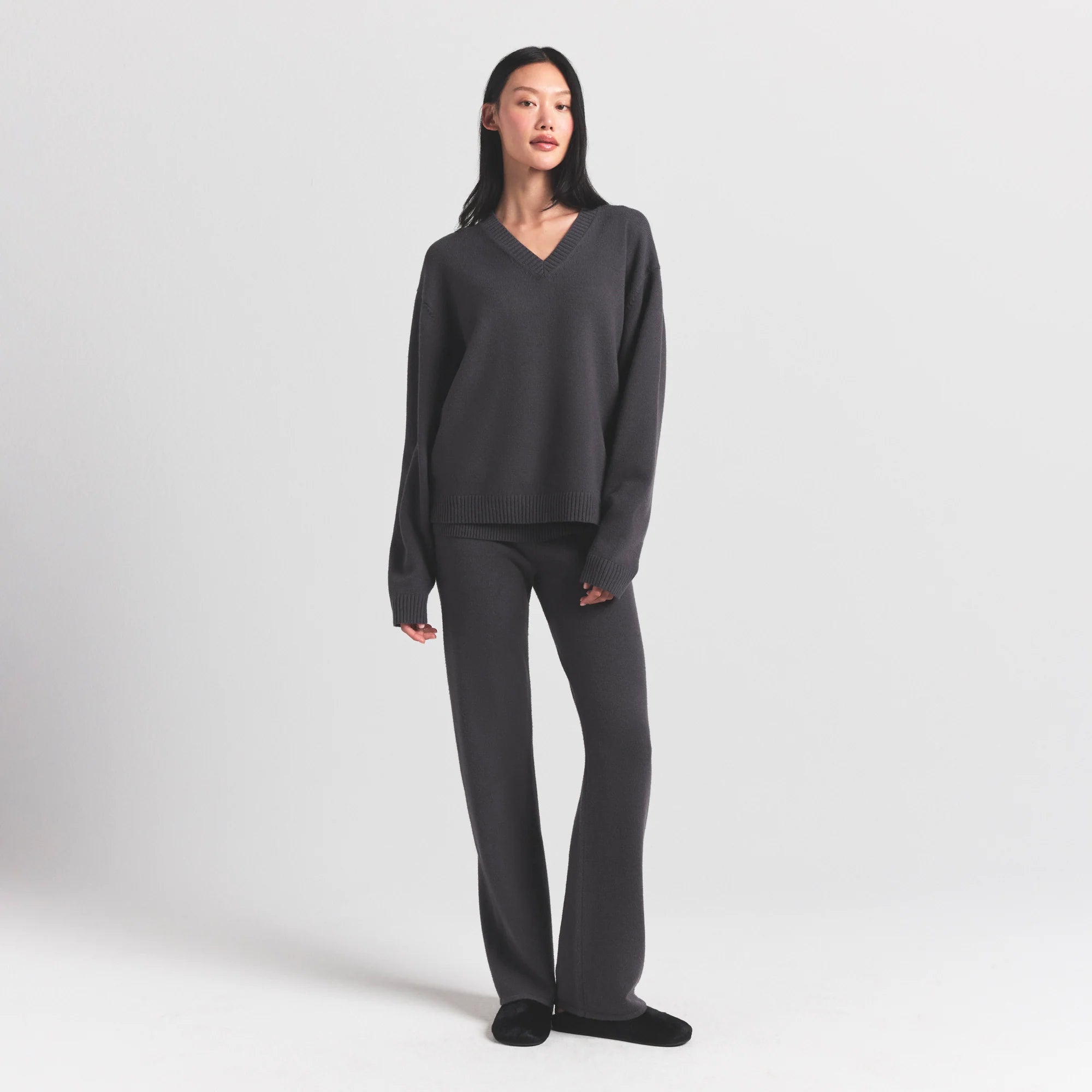 SWEATER KNITS PULLOVER V NECK | ASH