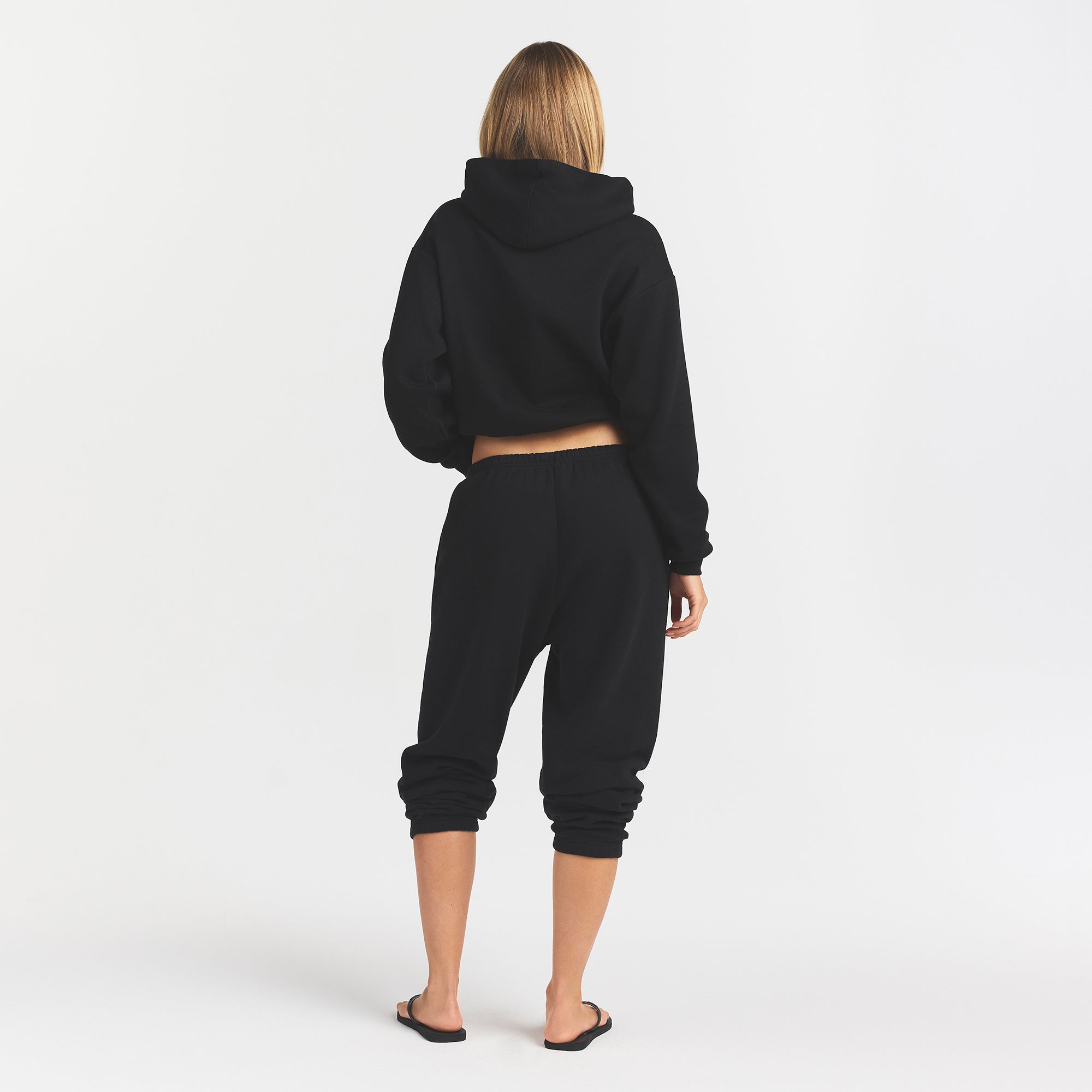 COTTON FLEECE LOGO CLASSIC HOODIE | SNOW ARCHED LOGO PATCH