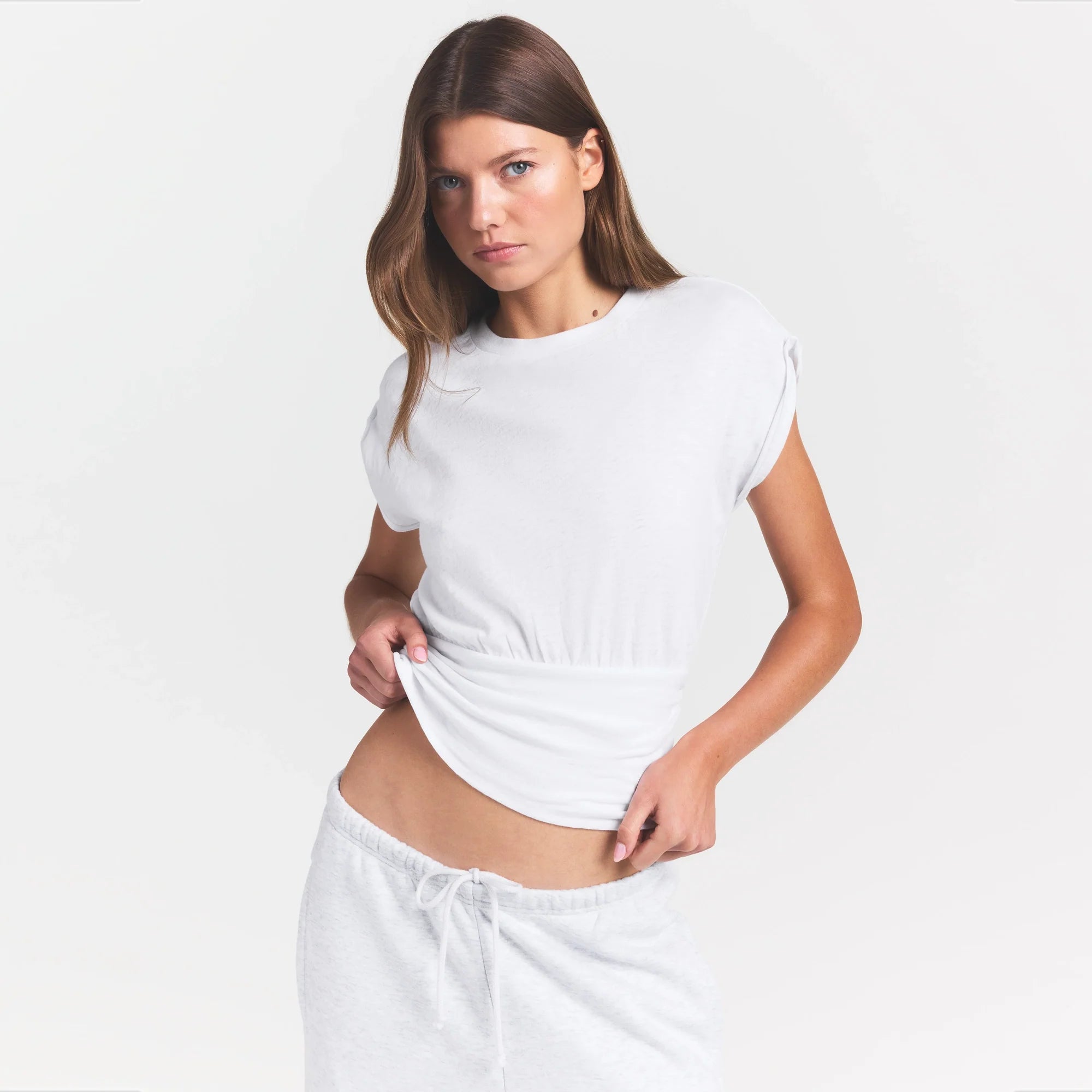 WORN IN JERSEY RUCHED TEE | SNOW