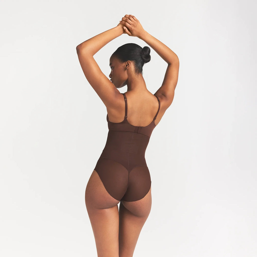 POWER MESH SHAPEWEAR CORE SCULPT HIGH-WAISTED BRIEF | COCOA